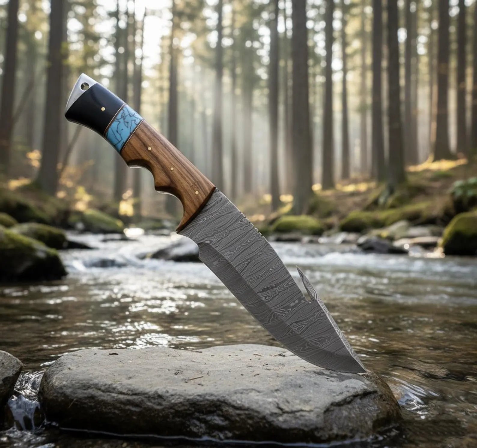 WHITE WOLF Winter Edition - Gut-Hook Survival and Hunting Damascus Knife